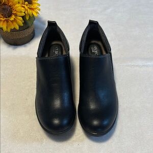 Soffi euro soft Black Leather Mules Slip-On Comfort Design